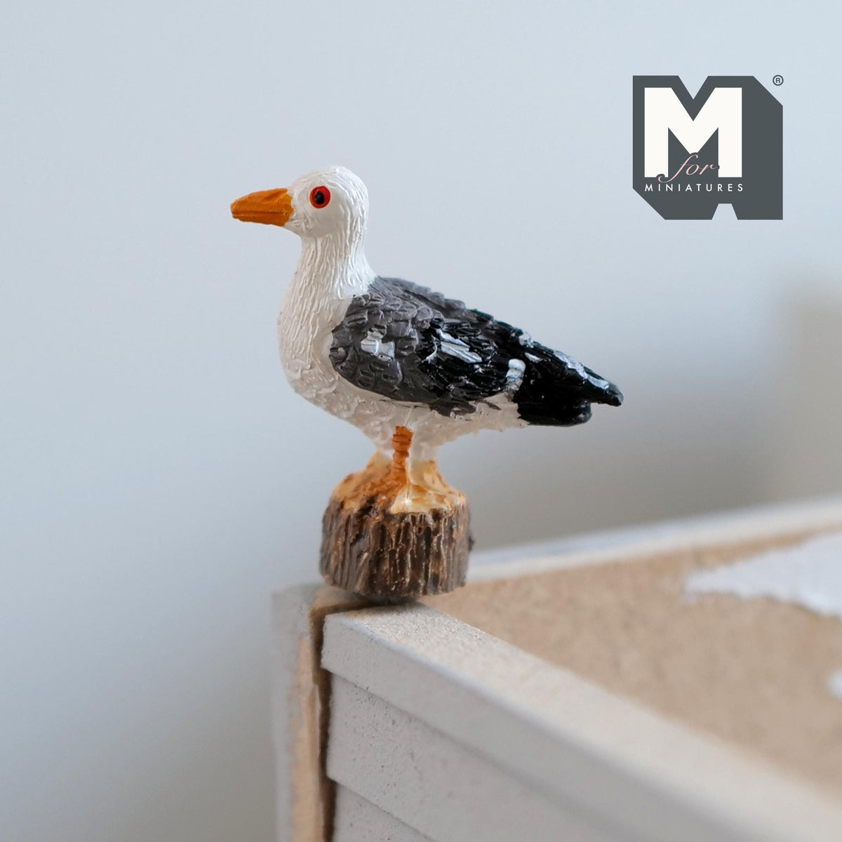 1:12 Scale Miniature Seagull on Post, 1-7/16 inch long, DIY Dollhouse Supply (cast resin)