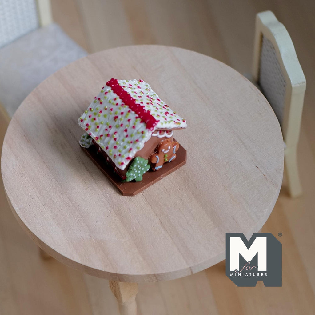 Miniature Gingerbread House Snowman Christmas Tree and Gingerbread Man  1:12 Scale Dollhouse Food Decoration (Fake miniature) - J019