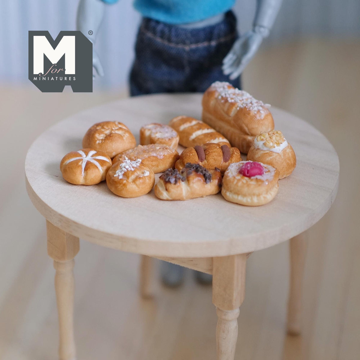 1:12 Scale Miniature Assorted Bakery Buns, Set of 11, DIY Dollhouse Supply (resin) (B)