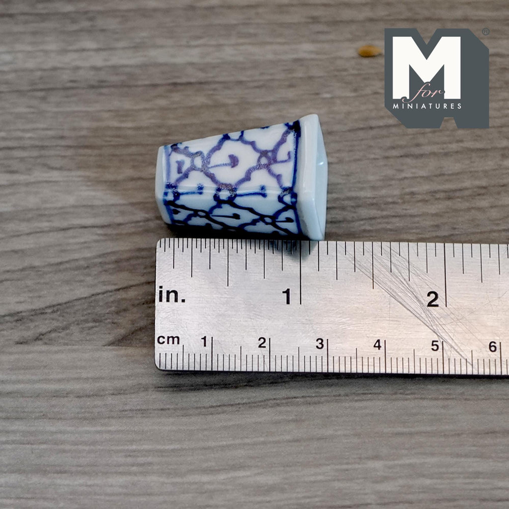 1:12 Dollhouse Supplies Miniature Ceramic Flower Vase - B071