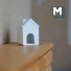 Lanterne miniature pour maison de poupée à l'échelle 1:12 avec micro-lumières LED, porte arrière arquée, 2,5 cm de haut, accessoire pour maison de poupée DIY (blanc)