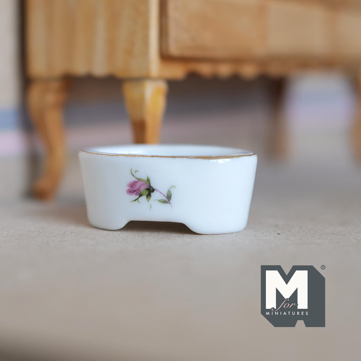 1:12 Scale Miniature Oval Ceramic Planter with Feet, Floral Decal, 1-9/16 inch long, DIY Dollhouse Supply (white)