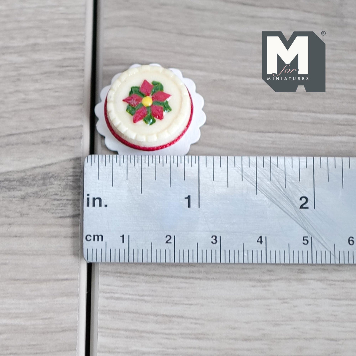 1:12 Scale Miniature Christmas Cake with Poinsettia, 3/4 inch dia., DIY Dollhouse Supply (resin) (non edible)