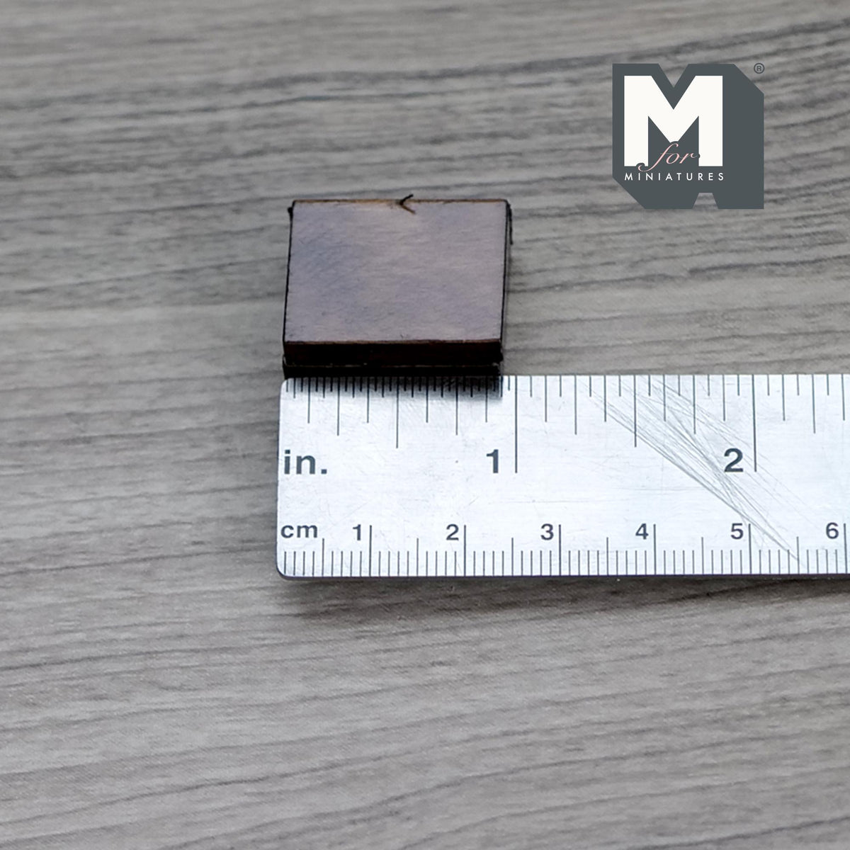 1:12 Scale Miniature Wood Cigar Box with Cigars, Hinged Lid, 7/8 inch long, DIY Dollhouse Supply