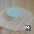 Miniature kagefad på fod med riflet kant i skala 1:12, 11/16 inch højt, gør-det-selv-materiale til dukkehus (metal) (lysegrøn)