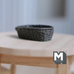 Panier à pain miniature en osier tressé à l'échelle 1:12, ovale, 3,8 cm de long, fourniture pour maison de poupée DIY (gris foncé)