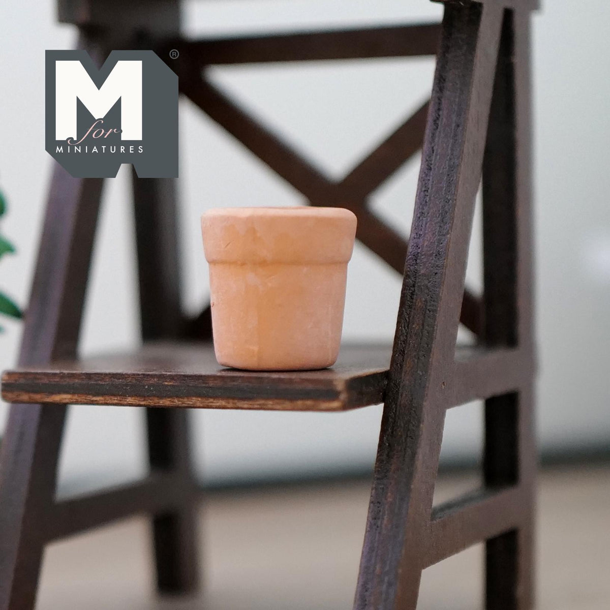 1:12 Scale Miniature Clay Flower Pot, Round Tapered, 13/16 inch tall, DIY Dollhouse Supply (terracotta)