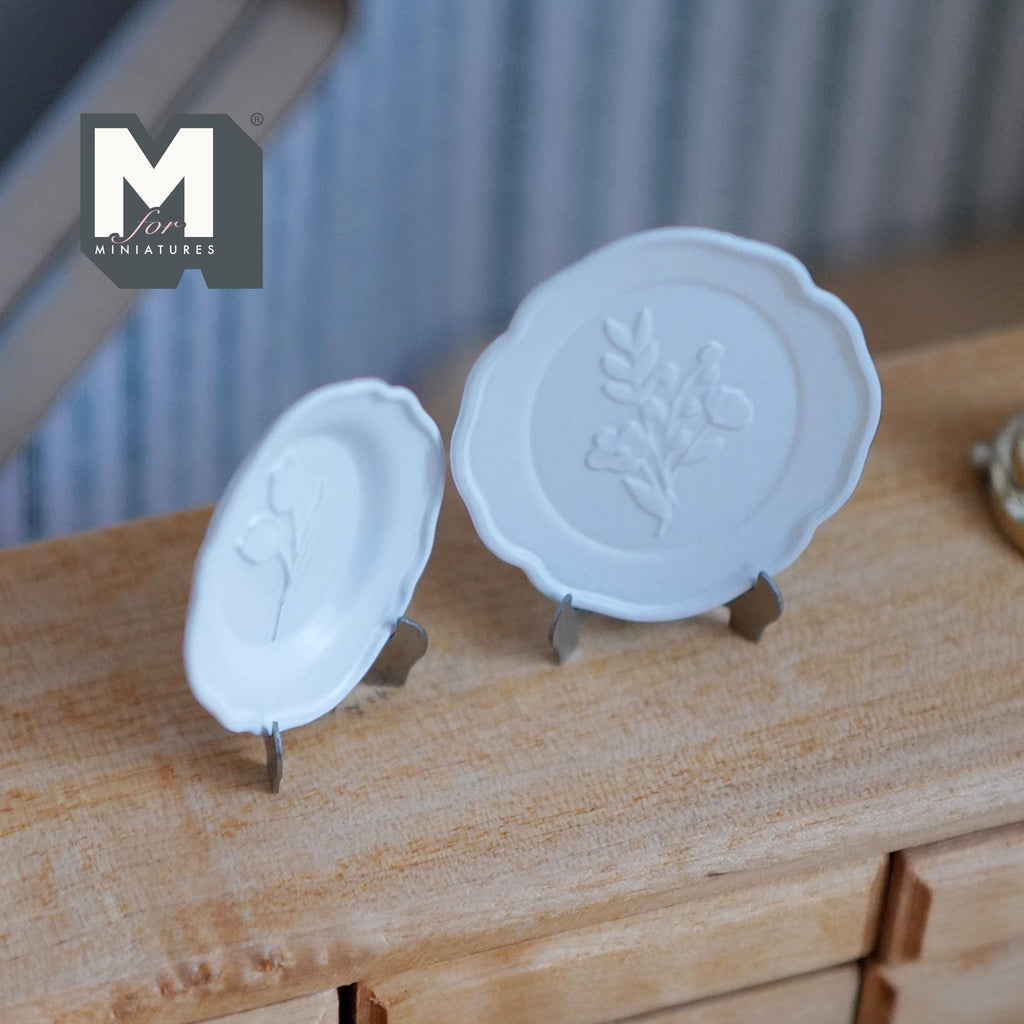 1:12 Scale Miniature Metal Embossed Floral Decorative Plates with Stands, Set of 2, 1-7/16 inch tall, DIY Dollhouse Supply (white)