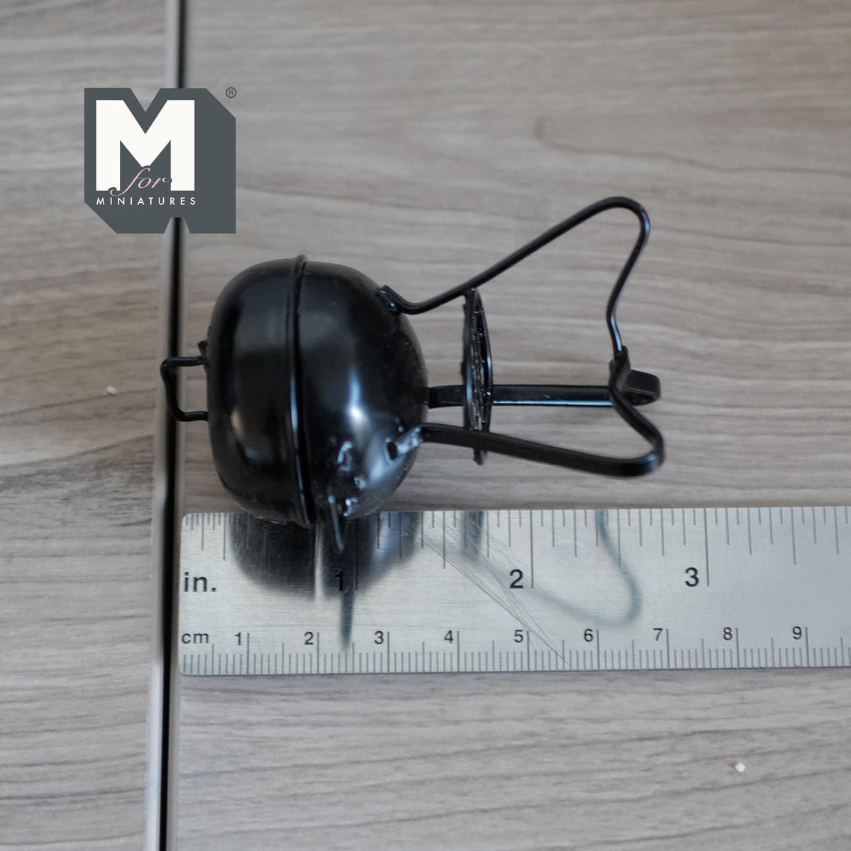 1:12 Scale Miniature Metal Charcoal Kettle Grill with Lid, 3 Legs, 2-3/8 inch tall, DIY Dollhouse Supply (black)