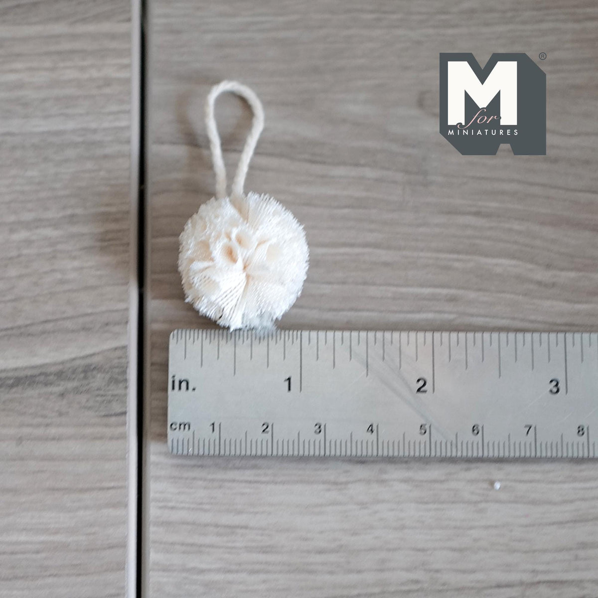 1:12 Scale Miniature Shower Loofah with Hanging Cord, 7/8 inch dia., DIY Dollhouse Supply (beige)