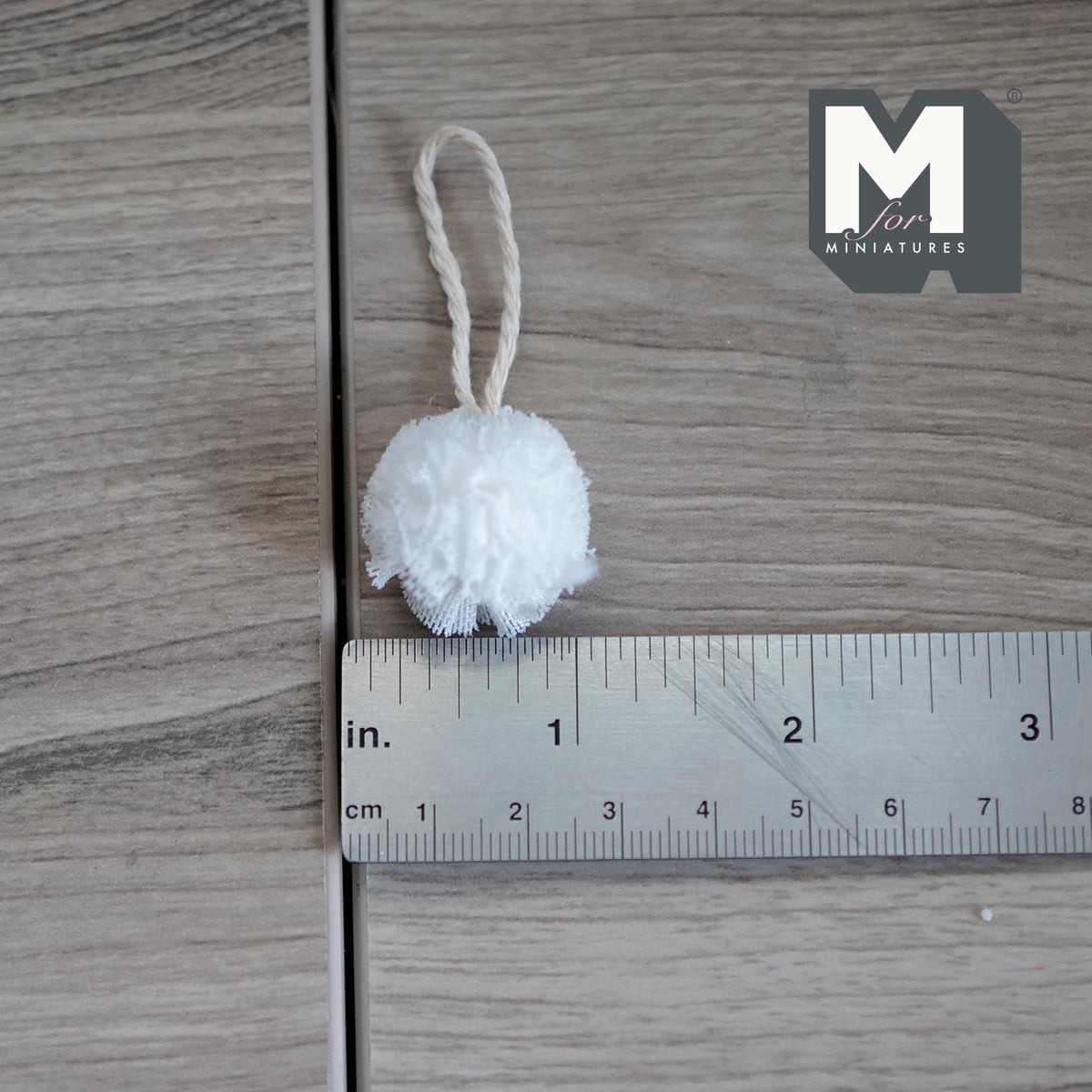 1:12 Scale Miniature Shower Loofah with Hanging Cord, 7/8 inch dia., DIY Dollhouse Supply (white)