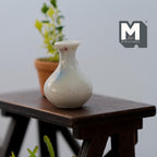 Vase miniature en céramique en forme de poire à l'échelle 1:12, 2,7 cm de hauteur, fourniture pour maison de poupée DIY (gris clair)