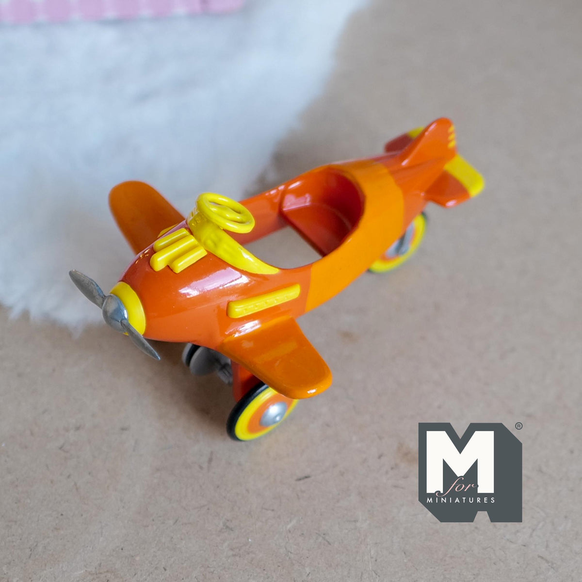 Miniature Metal Baby Airplane 1:12 Scale Dollhouse Baby Doll Aeroplane 3-9/16 inch long - F001