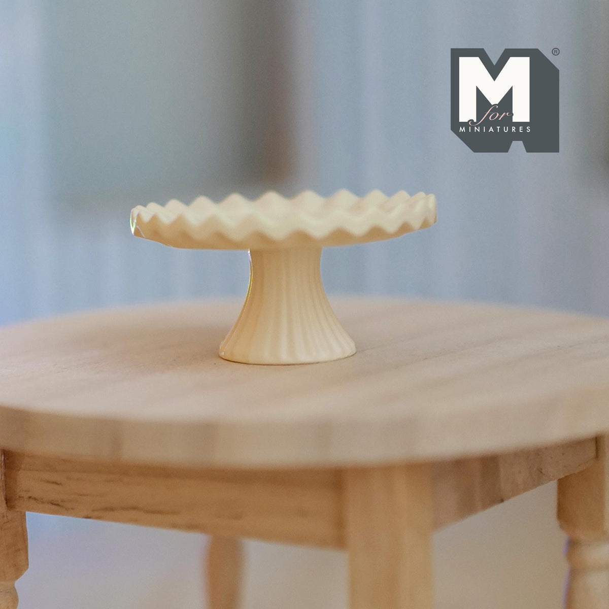 1:12 Scale Miniature Pedestal Cake Stand, 11/16 inch tall, DIY Dollhouse Supply (metal) (light yellow)