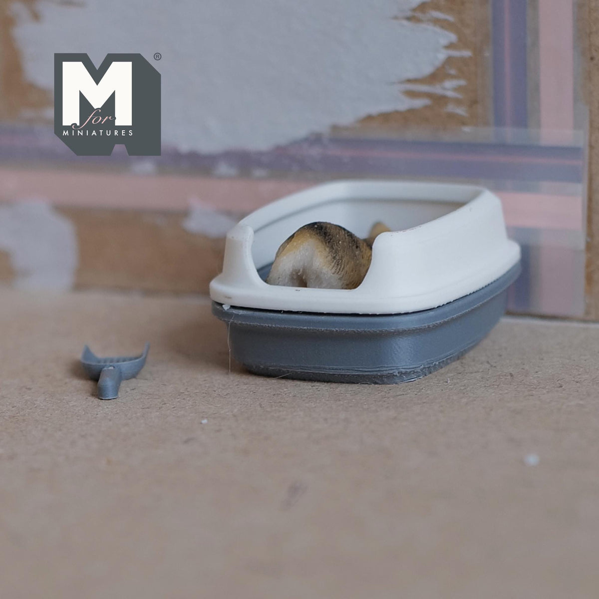 1:12 Scale Miniature Cat Litter Box with Lid and Scoop, 1-11/16 inch long, DIY Dollhouse Supply