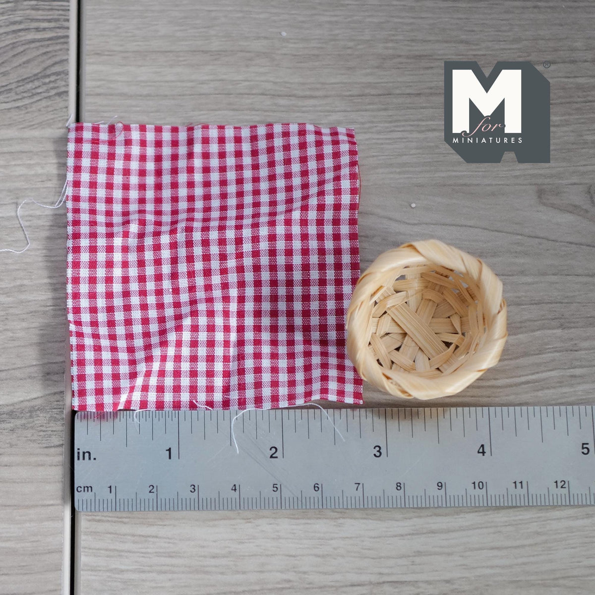 1:12 Scale Miniature Bamboo Woven Basket with Gingham Cloth, 1-5/8 inch dia., DIY Dollhouse Supply
