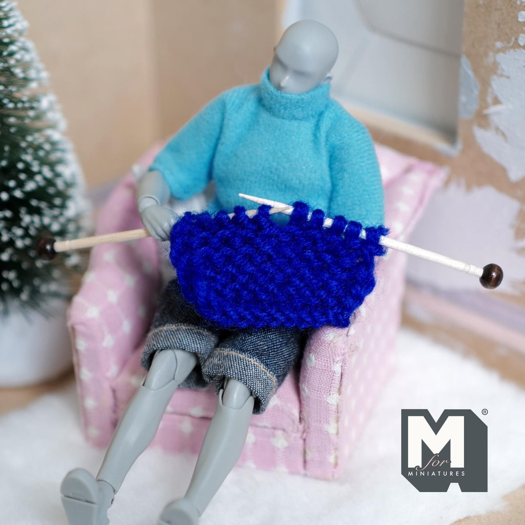 1:12 Scale Miniature Knitting Needles with Knitted Piece, 1-7/8 inch long, DIY Dollhouse Supply (blue)