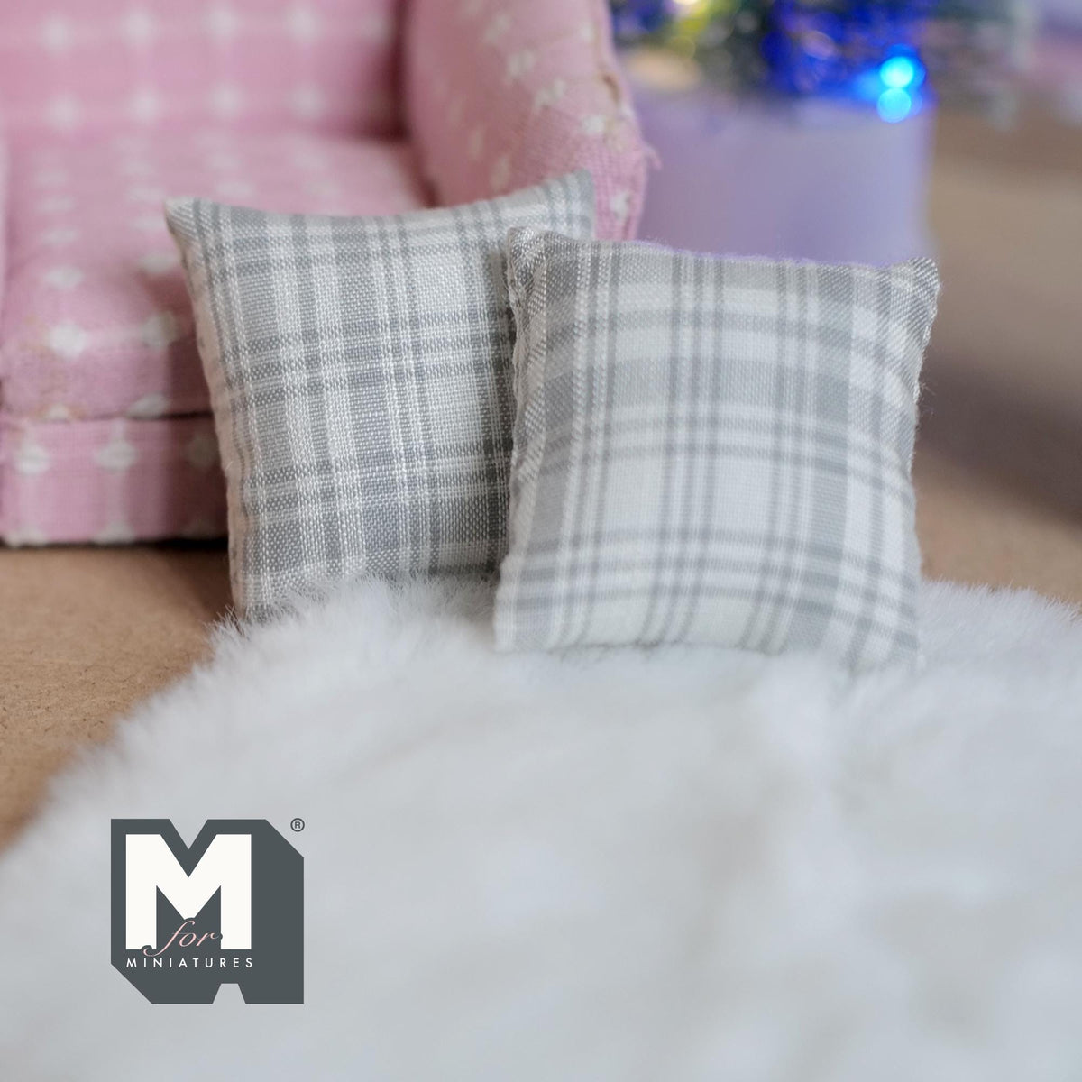 1:12 Scale Miniature Fabric Square Cushions, Set of 2, 1-9/16 inch wide, DIY Dollhouse Supply (gray)