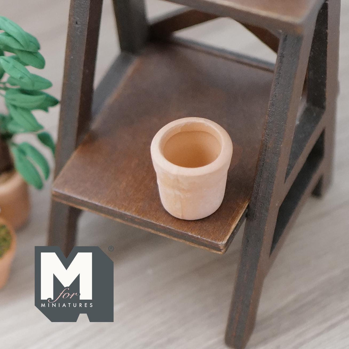 1:12 Scale Miniature Clay Flower Pot, Round Tapered, 13/16 inch tall, DIY Dollhouse Supply (terracotta)