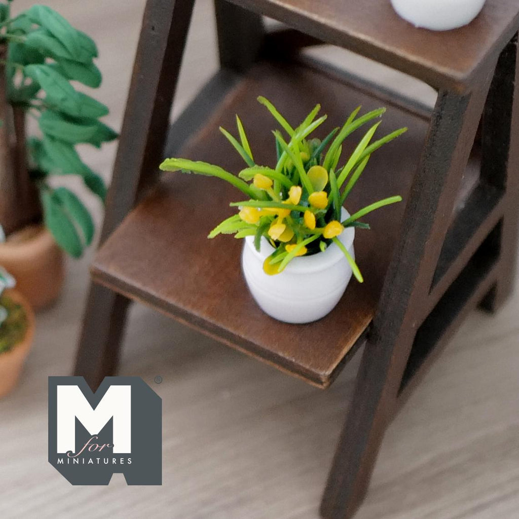 1:12 Scale Miniature Grass Plant in Round Pot, 1-5/8 inch tall, DIY Dollhouse Supply (white)