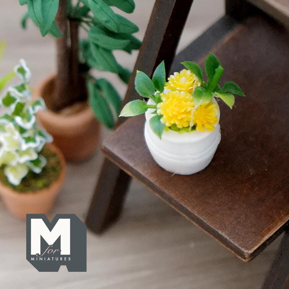 1:12 Scale Miniature Potted Flowering Plant, Round Pot, 1-1/8 inch tall, DIY Dollhouse Supply (yellow)