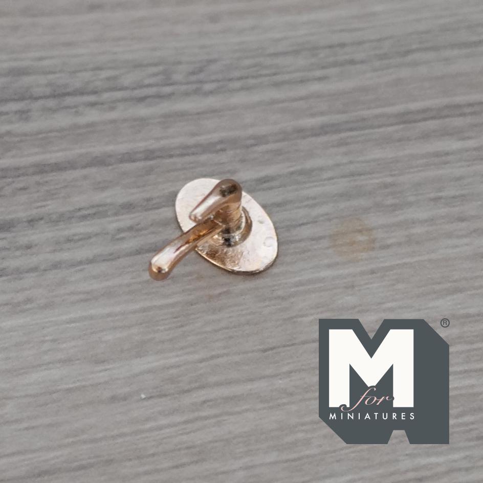 1:12 Scale Miniature Metal Single Lever Faucet, 9/16 inch tall, DIY Dollhouse Supply (brass)