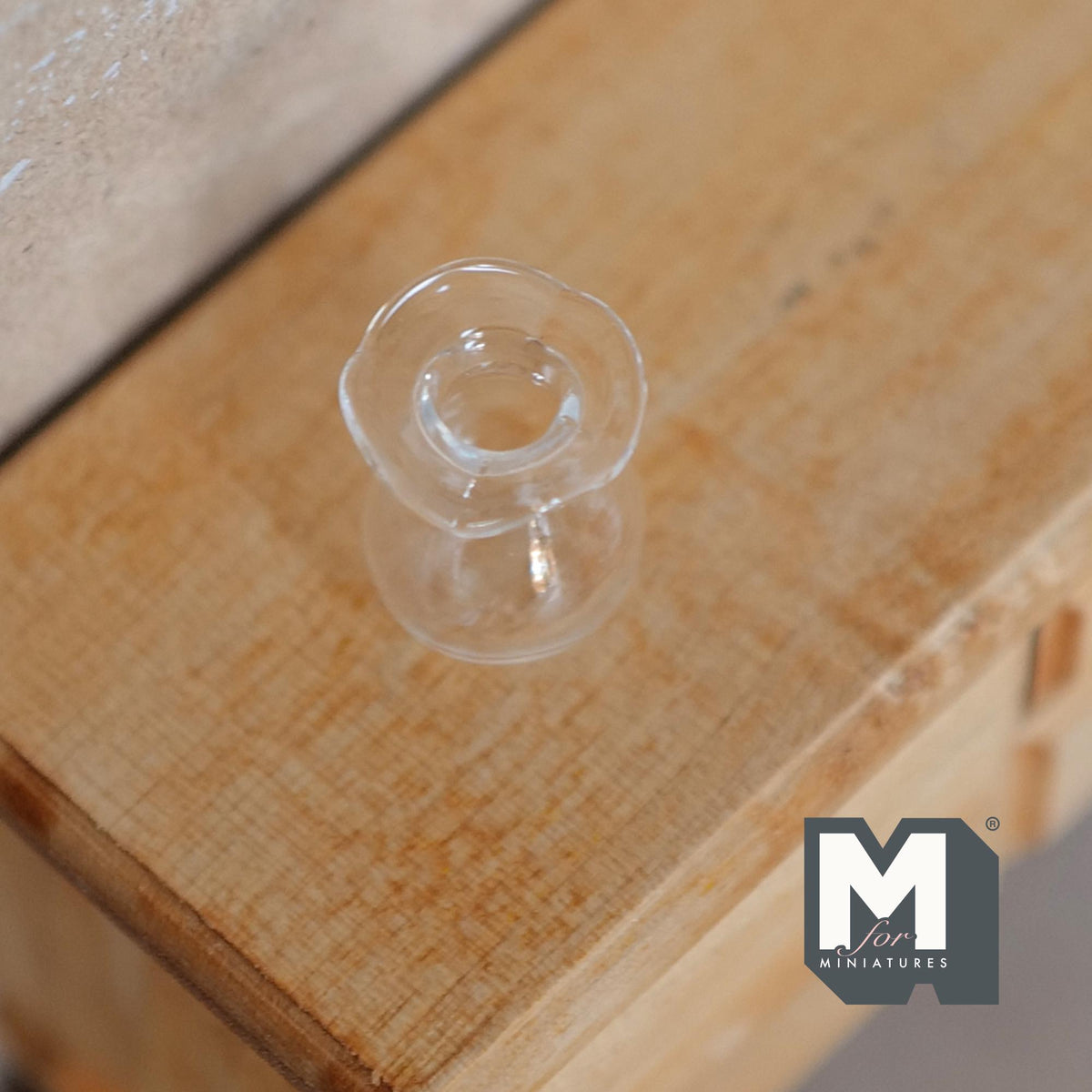 1:12 Scale Miniature Glass Pear Shaped Vase, Ruffled Rim, 13/16 inch tall, DIY Dollhouse Supply (clear)
