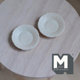 Miniature Dining Plates Set of 2 , 1:12 Scale Dollhouse Supplies Tableware 1 inch dia. (metal) (beige) - A029