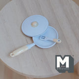 Dollhouse Supplies Kitchen Frying Pan with Lid and Spatula 1:12 Scale Miniature Cooking Pan 1-7/8 inch long (metal) (white) - A010