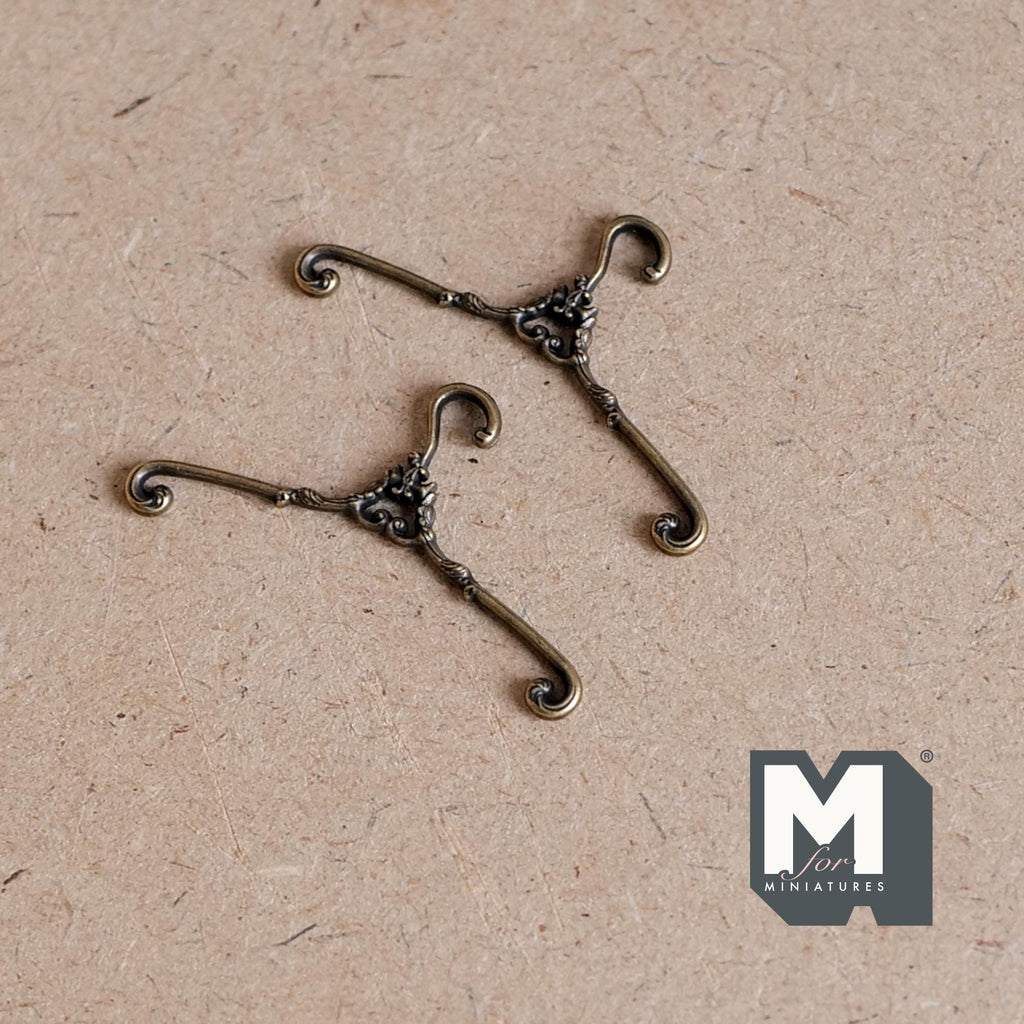 Miniature Hangers Set 1:12 Scale Dollhouse Supplies Clothes Hanger 1-9/16 inch wide (metal) (bronze) - G059