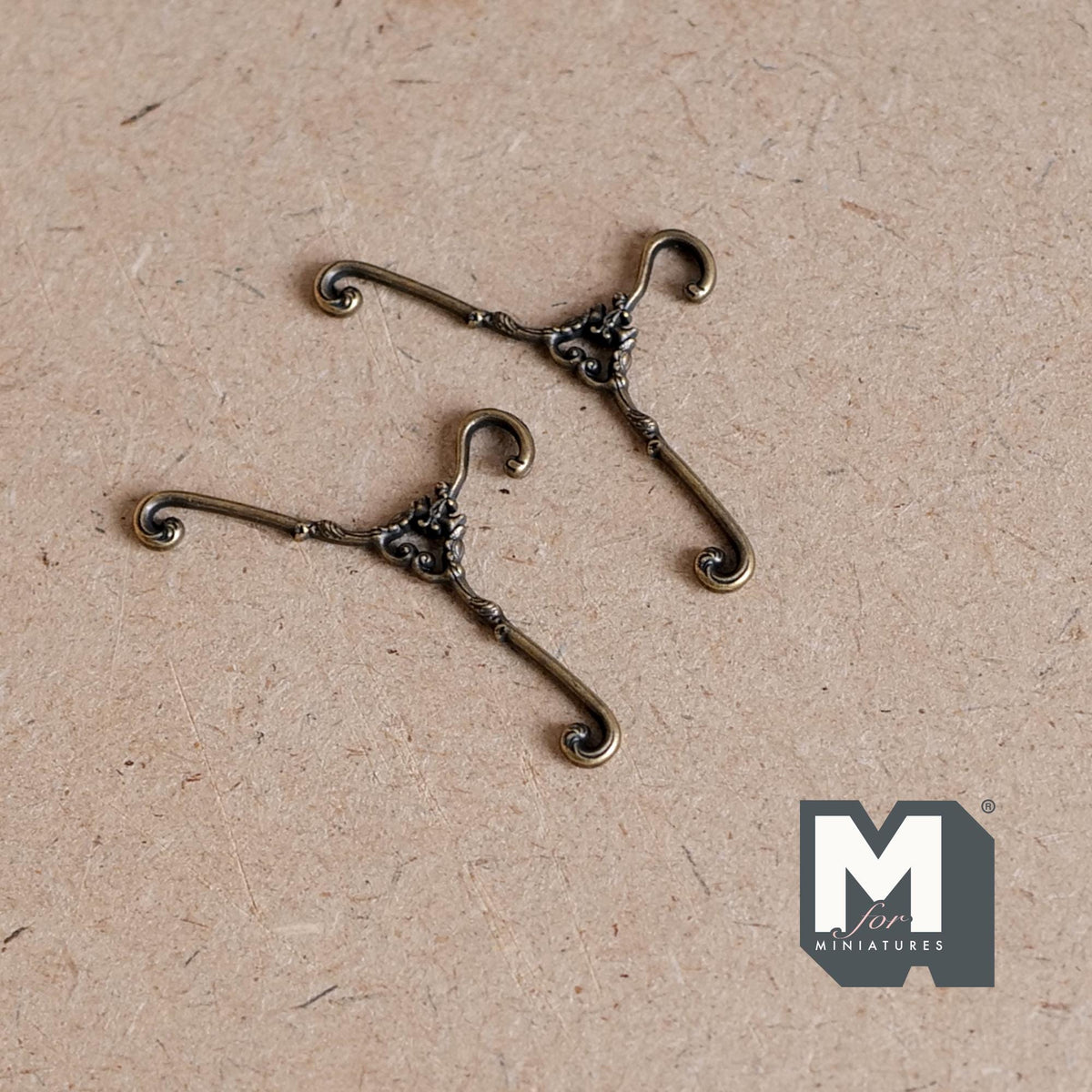 Miniature Hangers Set 1:12 Scale Dollhouse Supplies Clothes Hanger 1-9/16 inch wide (metal) (bronze) - G059