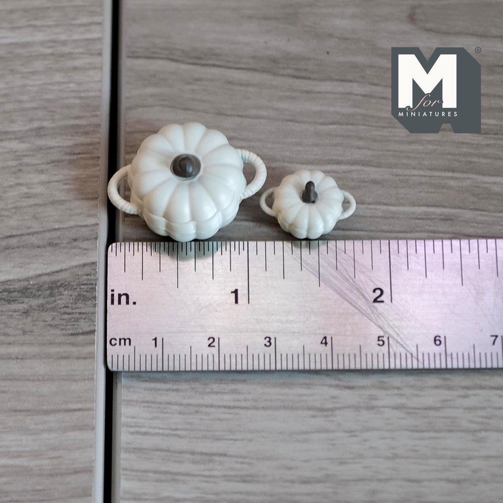 1:12 Scale Miniature Pumpkin Cooking Pots with Lids, Set of 2, 11/16 inch tall, DIY Dollhouse Supply (metal) (beige)