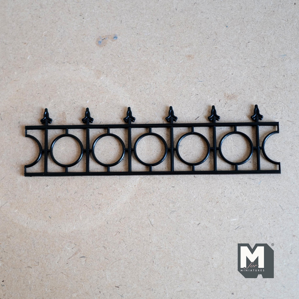 1:12 Scale Miniature Dollhouse Arrow Top Railing and Garden Fence, 6 inch long (black)