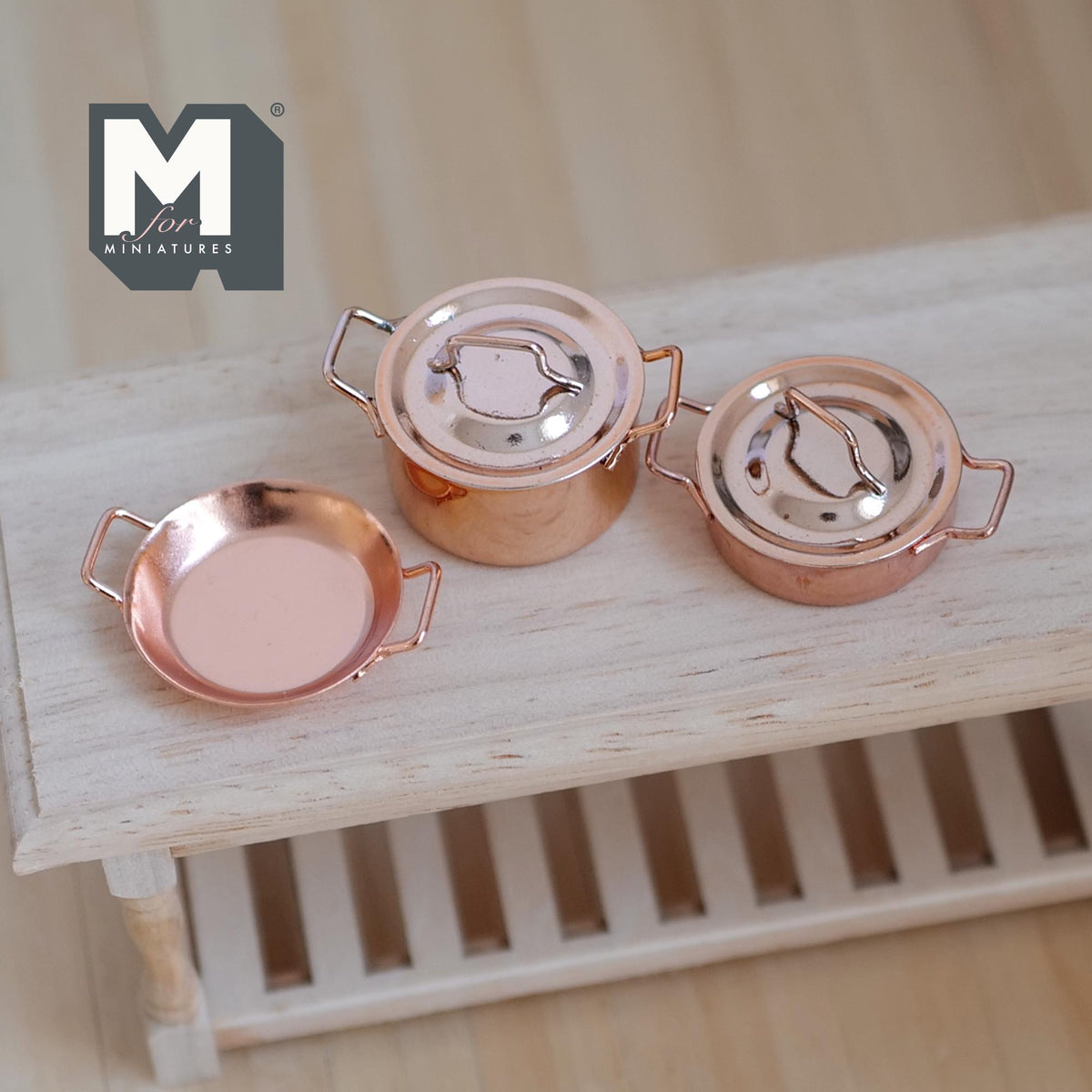 Miniature Cooking Pot and Pans 1:12 Scale Dollhouse Kitchenware Metal Pot and Pans with Lid 1-1/2 inch dia. Set of 3 (nickel plated) - A018