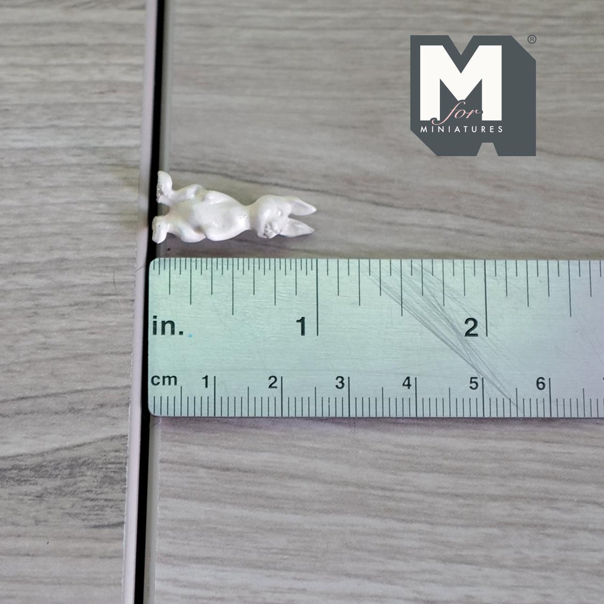 1:12 Scale Miniature White Chocolate Bunny, 1 inch tall, DIY Dollhouse Supply (metal) (non edible)