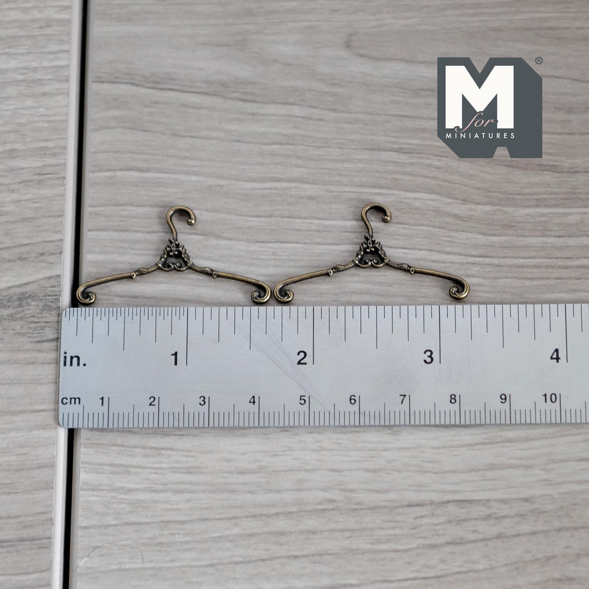 Miniature Hangers Set 1:12 Scale Dollhouse Supplies Clothes Hanger 1-9/16 inch wide (metal) (bronze) - G059