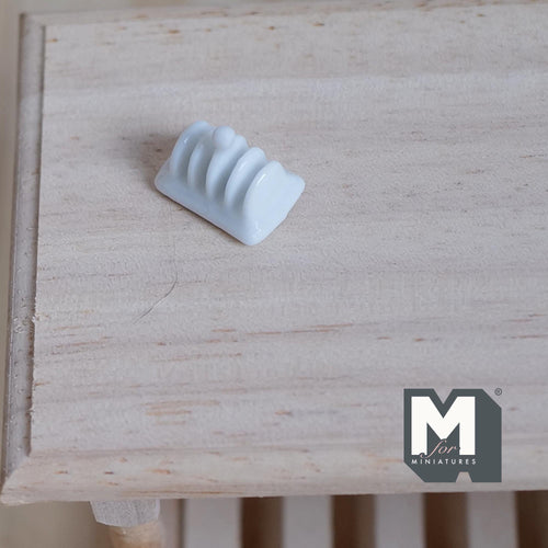 1:12 Scale Miniature Ceramic Toast Rack, 5/8 inch long, DIY Dollhouse Supply (white)