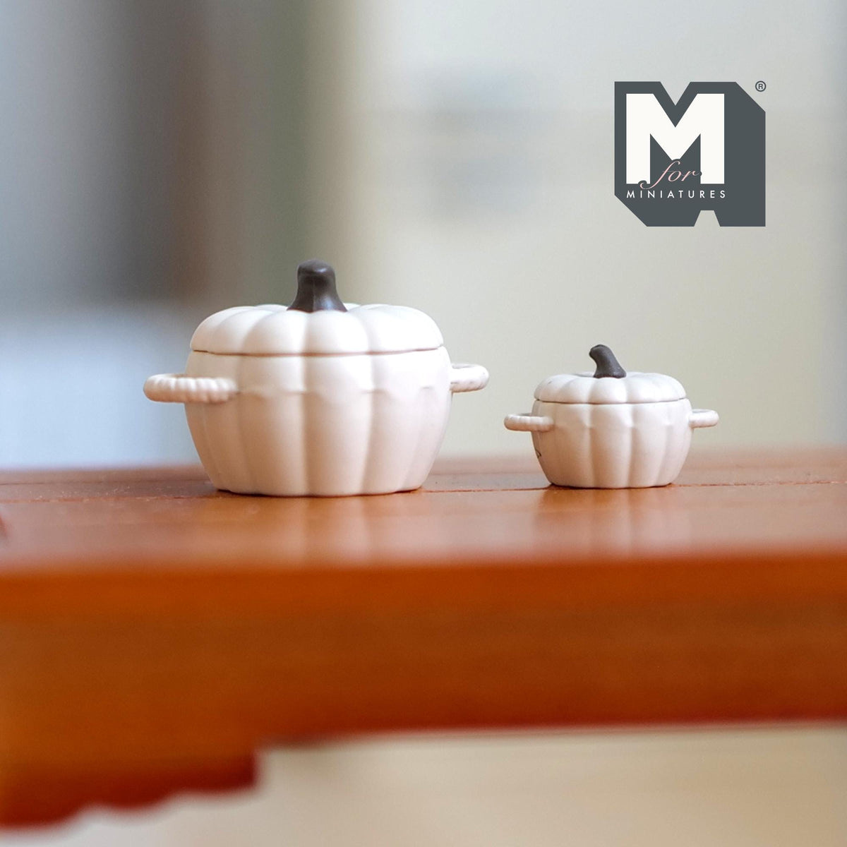 1:12 Scale Miniature Pumpkin Cooking Pots with Lids, Set of 2, 11/16 inch tall, DIY Dollhouse Supply (metal) (beige)