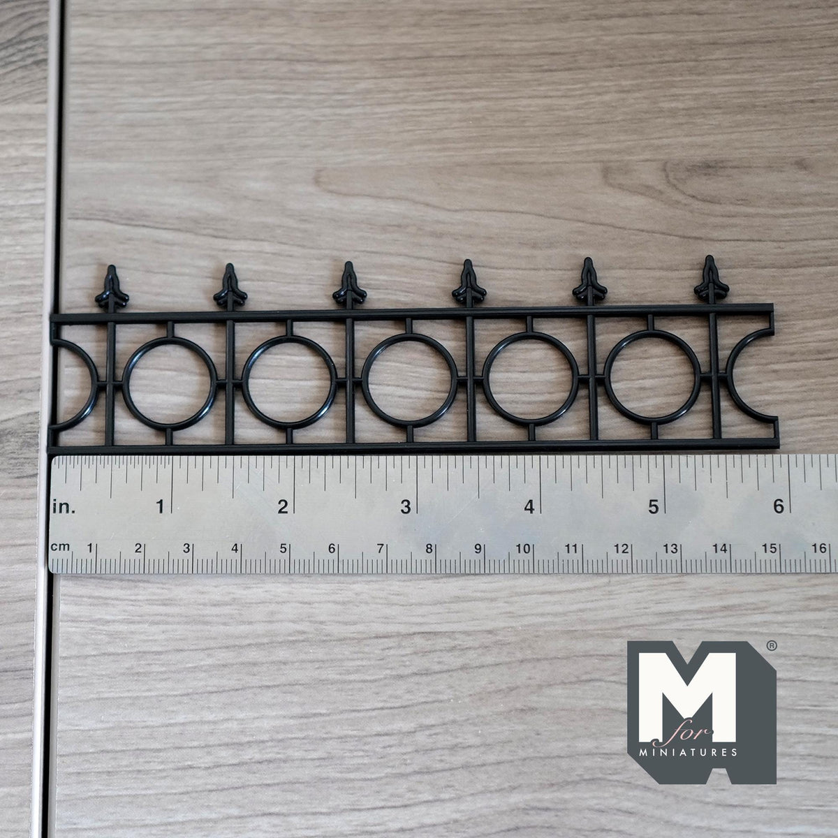 1:12 Scale Miniature Dollhouse Arrow Top Railing and Garden Fence, 6 inch long (black)