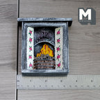Cheminée miniature aspect pierre à l'échelle 1:12 avec manteau, panneaux latéraux en tuiles, 9,4 cm de haut, accessoire pour maison de poupée (résine coulée)