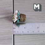 Fleurs miniatures rose clair à l'échelle 1:12 dans un pot en ficelle, 2,5 cm de hauteur, accessoire de maison de poupée à faire soi-même