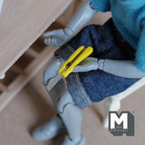 Miniature Utility Knife with Retracting Blade Cutting Knife 13/16 inch long (metal) (non working) - G066