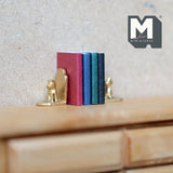 Miniature Cat Bookends Book Stops with 4 Books 9/16 inch tall (metal) (gold) - C036
