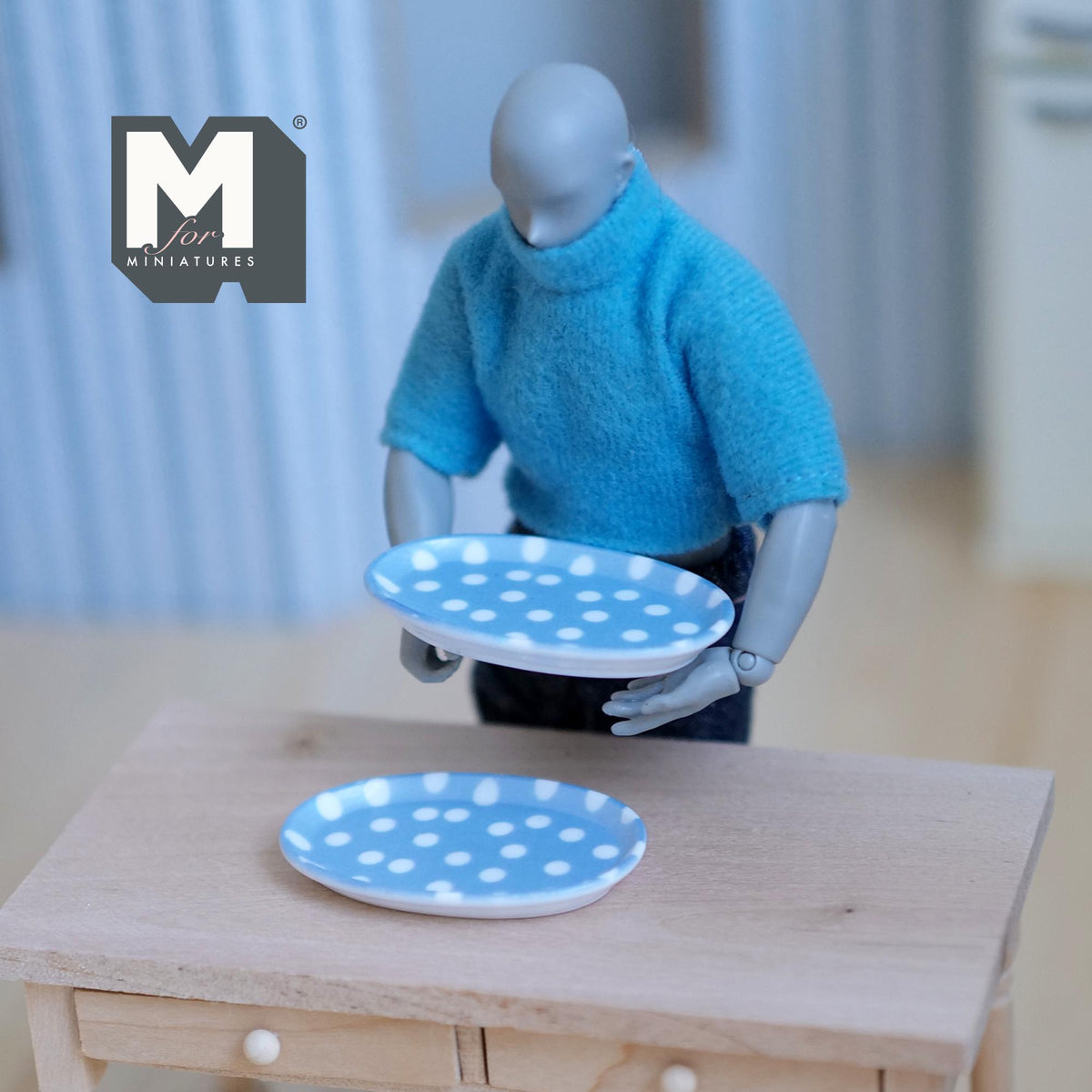 1:12 Scale Miniature Resin Oval Plates, Polka Dot, Large, Set of 2, 1-11/16 inch long, DIY Dollhouse Supply (light blue)