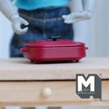 Miniature Roasting Pan with Lid 1:12 Scale Dollhouse Supplies Rectangular Cookware 1-3/8 inch long (metal) (red) - E058