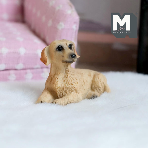 Miniature Laying Labrador 1:12 Scale Retriever 1-5/8 inch long (cast resin) (pale yellow) - C055