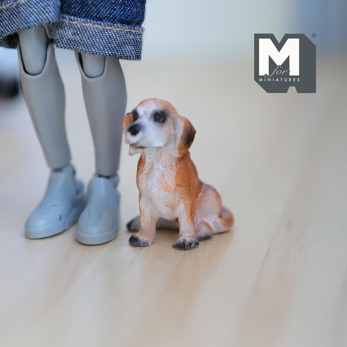 1:12 Scale Miniature Sitting Beagle Dog Figurine, 1-1/4 inch tall, DIY Dollhouse Supply (cast resin) (tan)