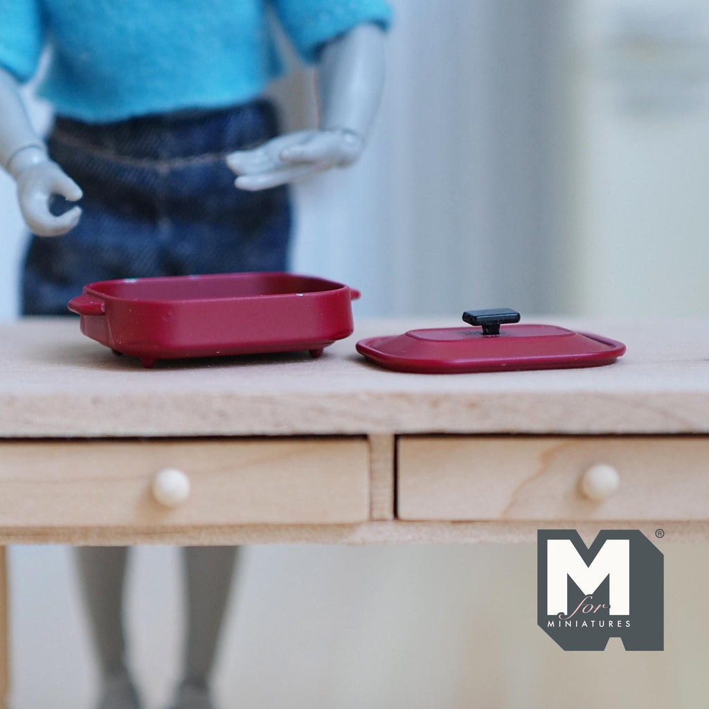 1:12 Scale Miniature Metal Roasting Pan with Lid, 1-3/8 inch long, DIY Dollhouse Supply (red)