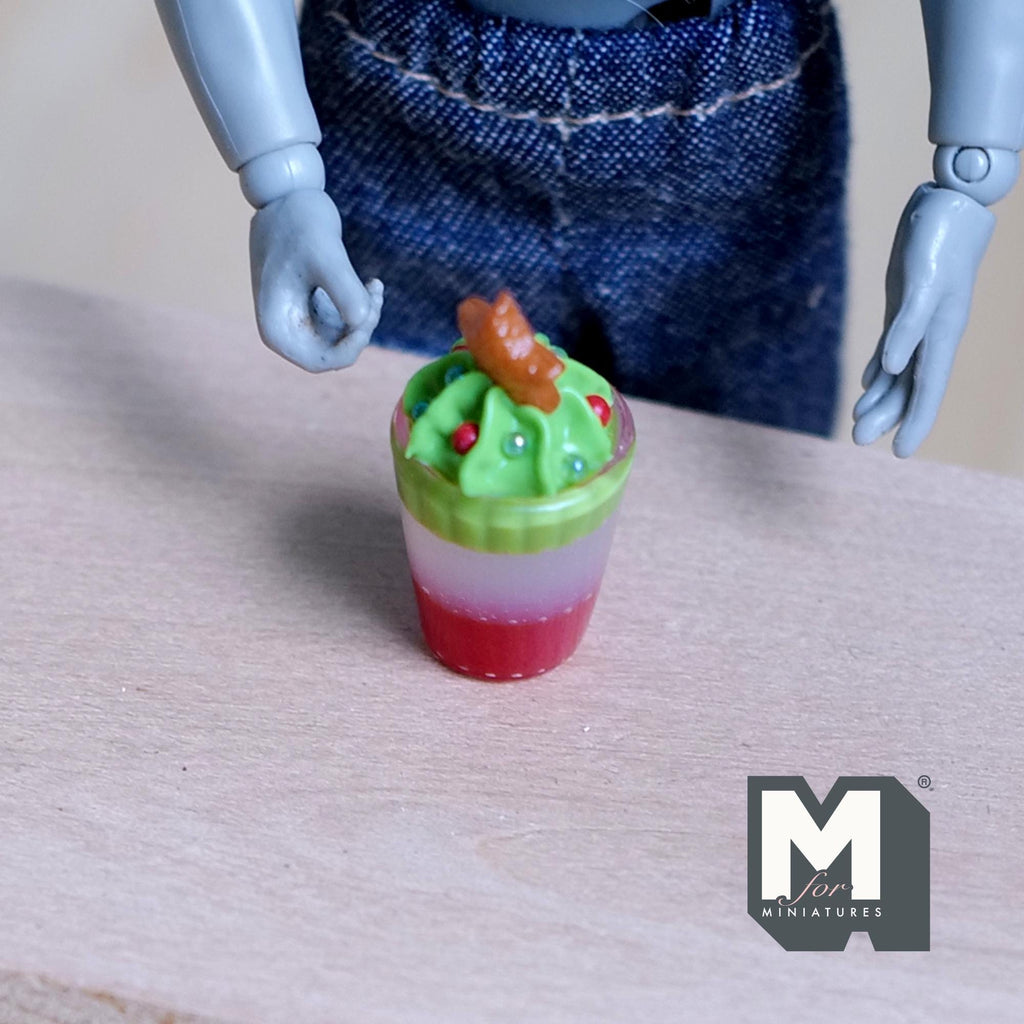 1:12 Scale Miniature Christmas Dessert Drink with Star Cookie Topper, Large, 1-1/8 inch tall, DIY Dollhouse Supply