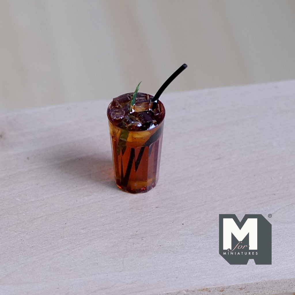 1:12 Scale Miniature Iced Tea with Straw and Garnish, Large Size, 13/16 inch tall, DIY Dollhouse Supply